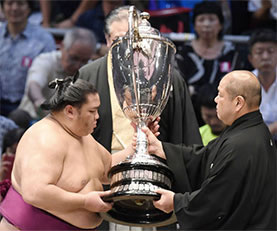 Sumo et Karaté